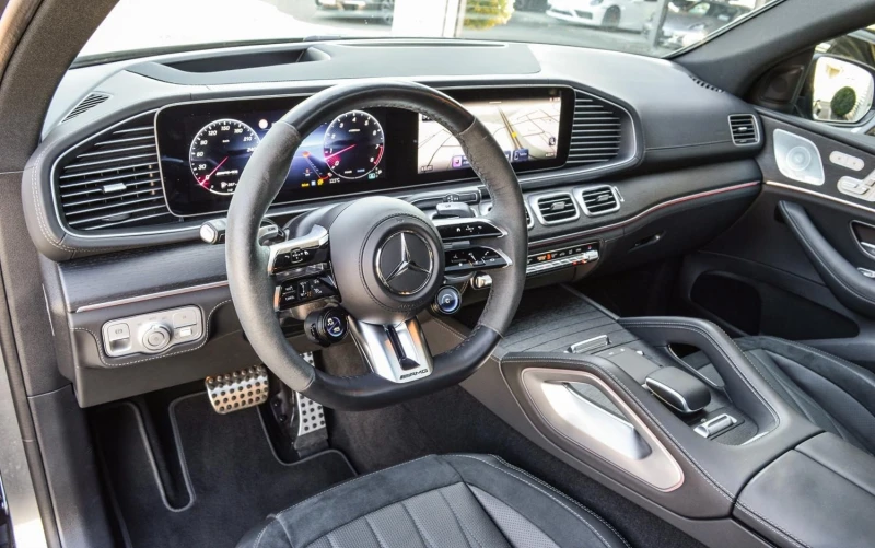Mercedes-Benz GLE 63 S AMG /4-MATIC/COUPE/FACE/BURM/PANO/HEAD UP/360/NIGHT/22, снимка 10 - Автомобили и джипове - 52005925