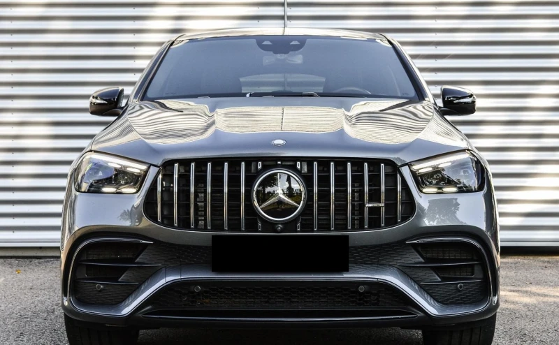Mercedes-Benz GLE 63 S AMG /4-MATIC/COUPE/FACE/BURM/PANO/HEAD UP/360/NIGHT/22, снимка 2 - Автомобили и джипове - 52005925