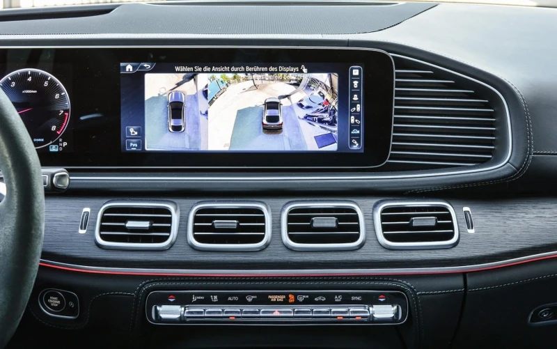 Mercedes-Benz GLE 63 S AMG /4-MATIC/COUPE/FACE/BURM/PANO/HEAD UP/360/NIGHT/22, снимка 12 - Автомобили и джипове - 52005925