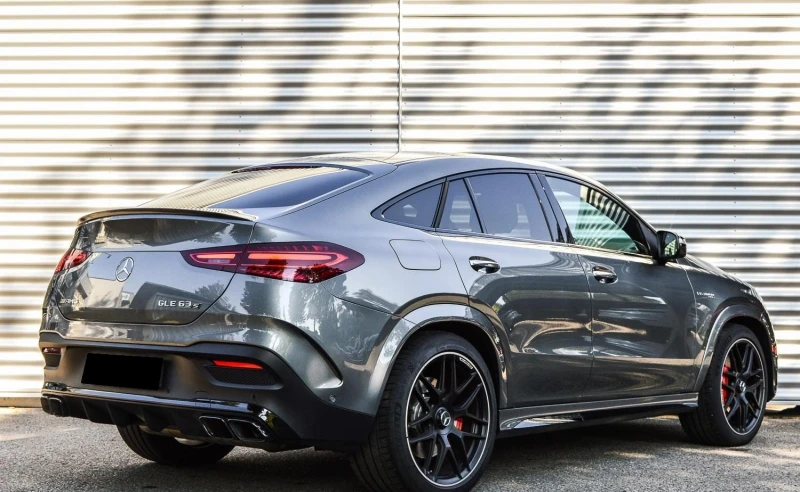 Mercedes-Benz GLE 63 S AMG /4-MATIC/COUPE/FACE/BURM/PANO/HEAD UP/360/NIGHT/22, снимка 7 - Автомобили и джипове - 52005925