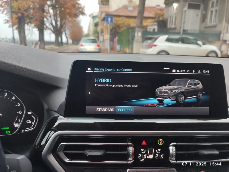 BMW X3 xDrive30e, снимка 15 - Автомобили и джипове - 52367177