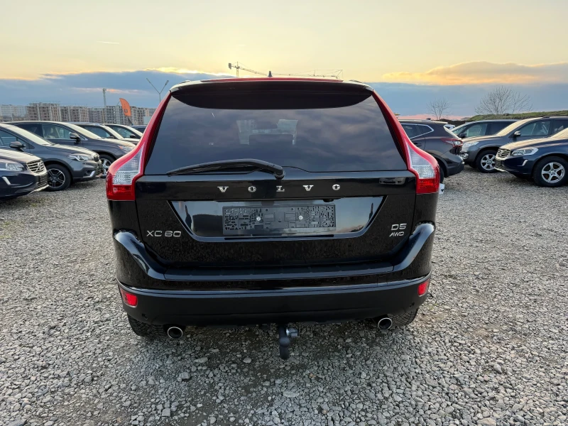 Volvo XC60 2.4 D5 AWD ШВЕЙЦАРИЯ SUMMUM, снимка 8 - Автомобили и джипове - 52914182