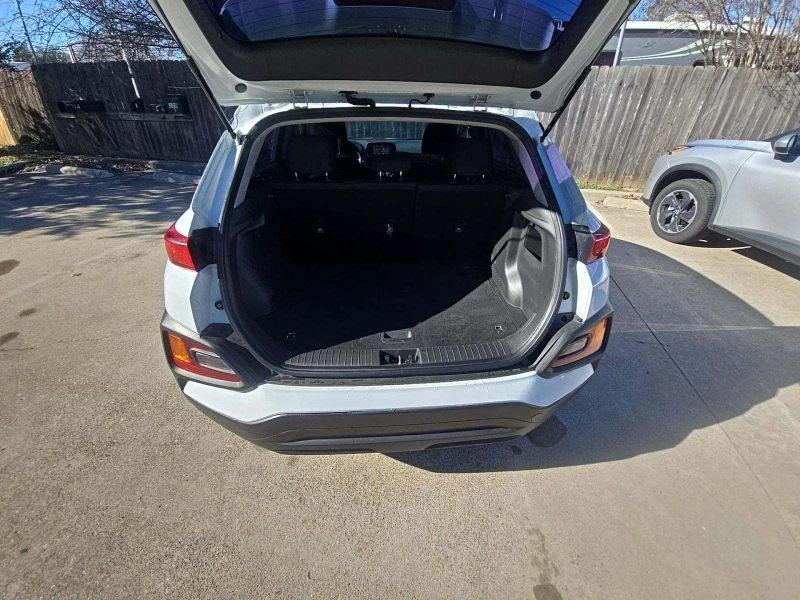 Hyundai Kona 2.0 SE * ФИКСИРАНА ЦЕНА* , снимка 8 - Автомобили и джипове - 53099666