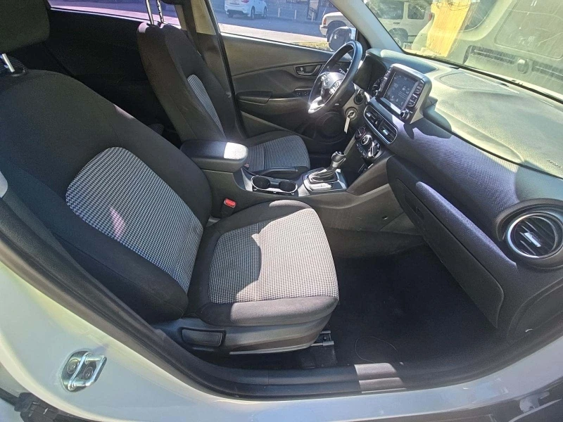 Hyundai Kona 2.0 SE * ФИКСИРАНА ЦЕНА* , снимка 9 - Автомобили и джипове - 53099666