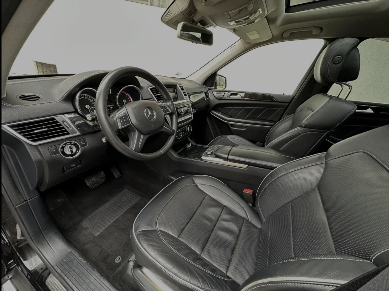 Mercedes-Benz GL 350 AMG OPTIC / 7 МЕСТЕН  / FULL - изображение 9