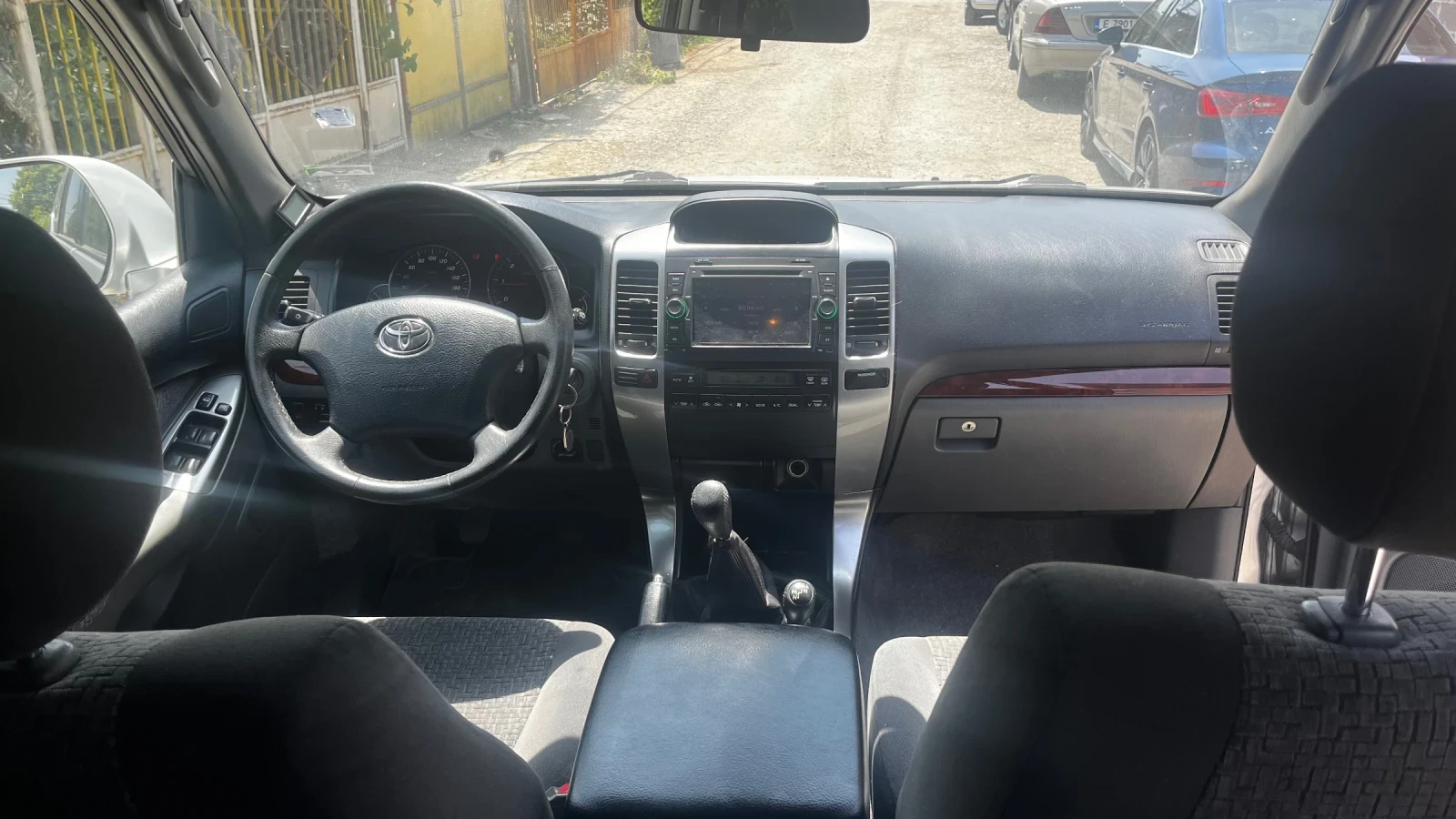 Toyota Land cruiser  - изображение 10