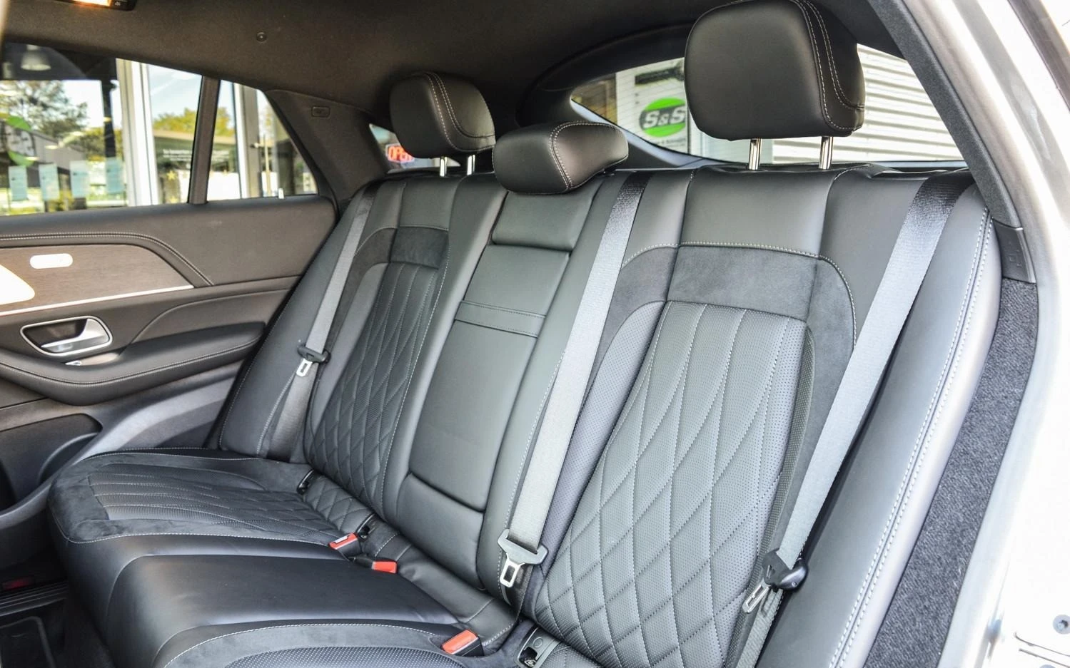 Mercedes-Benz GLE 63 S AMG /4-MATIC/COUPE/FACE/BURM/PANO/HEAD UP/360/NIGHT/22 | Mobile.bg   15