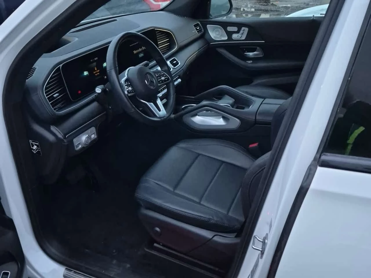 Mercedes-Benz GLE 450 AMG /360/DISTRONIC/BURMESTER/ВЪЗДУХ, снимка 5 - Автомобили и джипове - 53866855