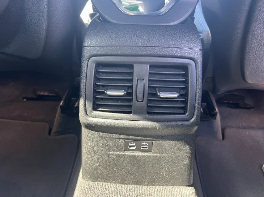 BMW X2 2.0i M-performance юбилейна , снимка 8 - Автомобили и джипове - 54013042