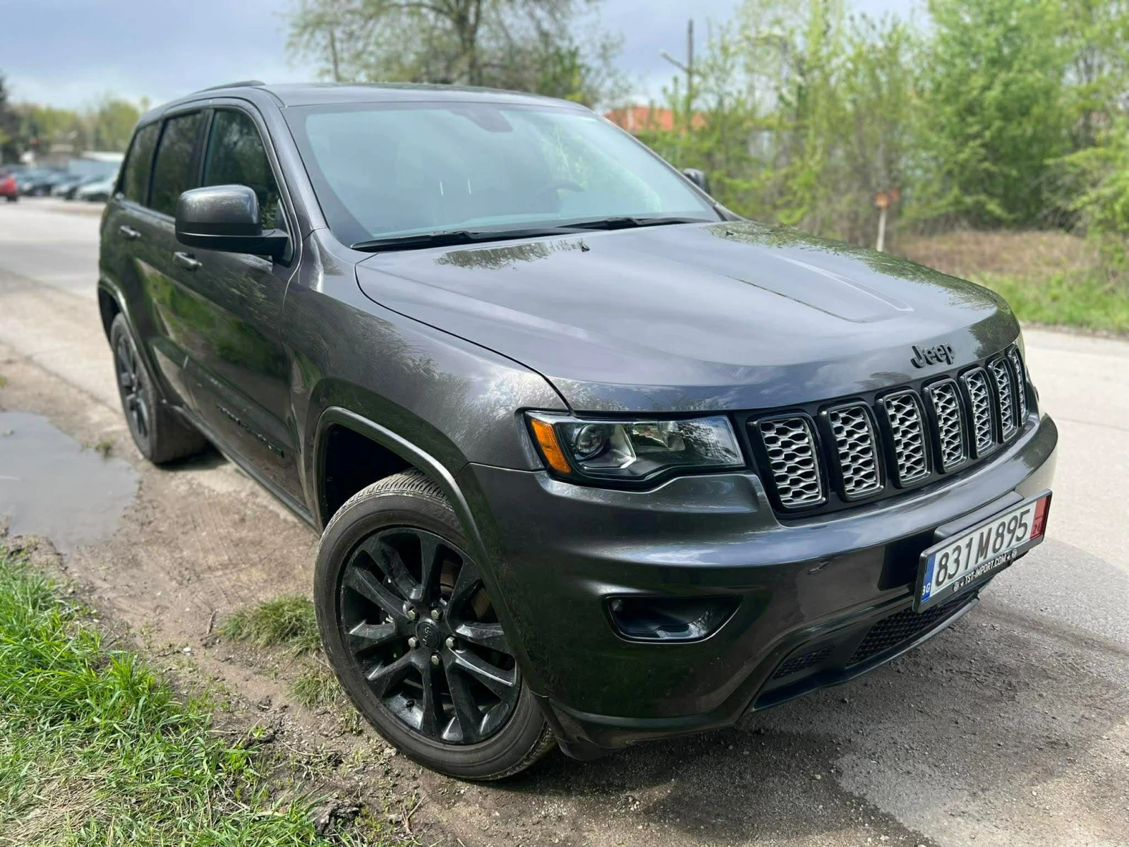 Jeep Grand cherokee 3.6 24000КМ НА ПРУЖИНИ