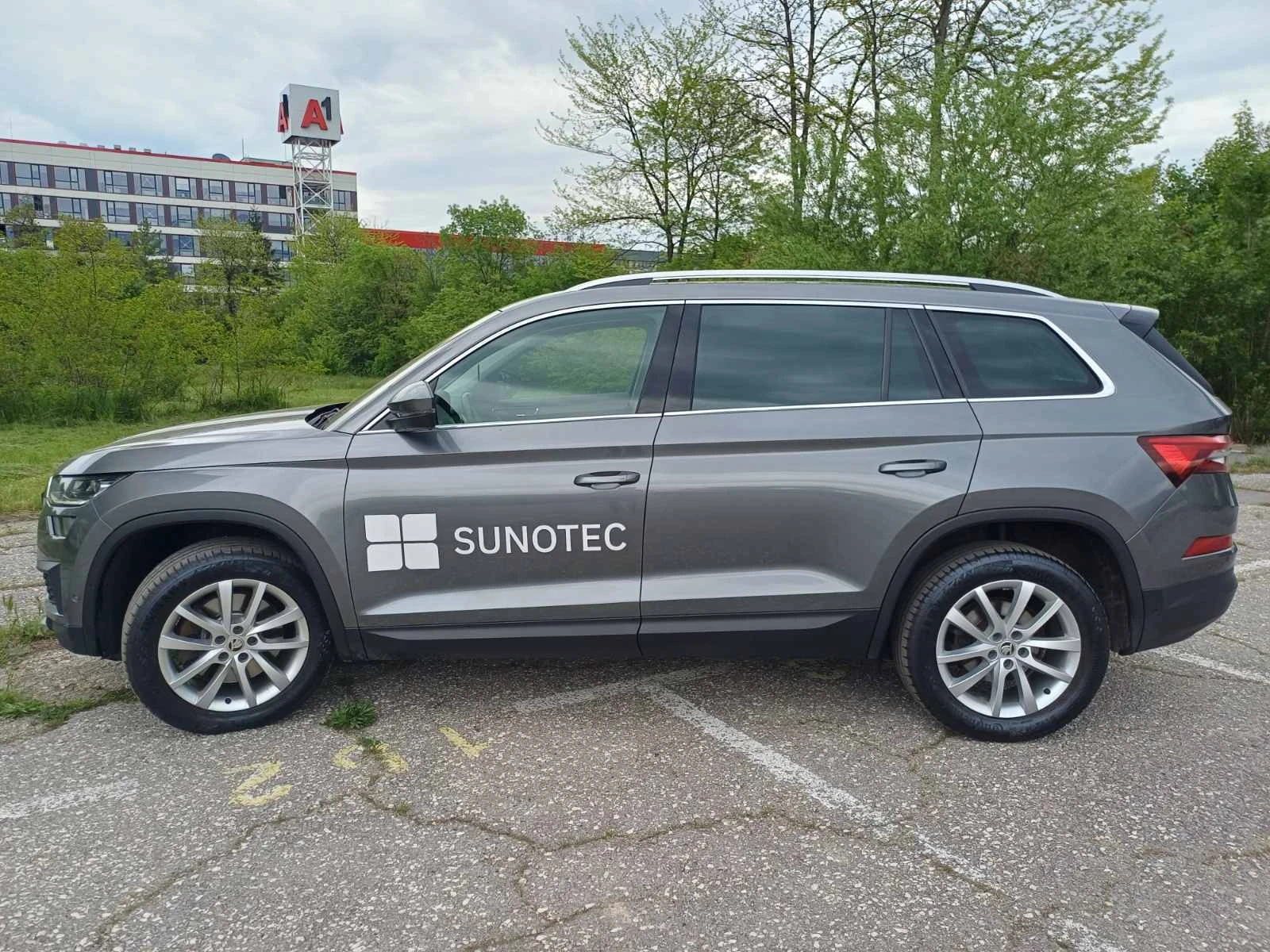 Skoda Kodiaq 2.0 TSI, снимка 9 - Автомобили и джипове - 54456919