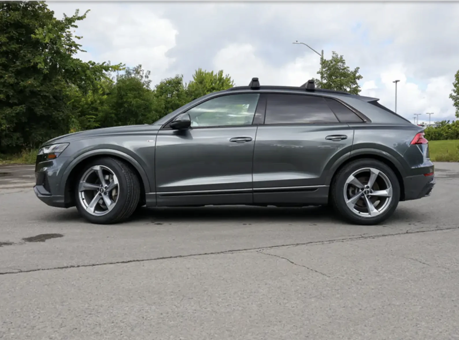 Audi Q8, снимка 4 - Автомобили и джипове - 56008486