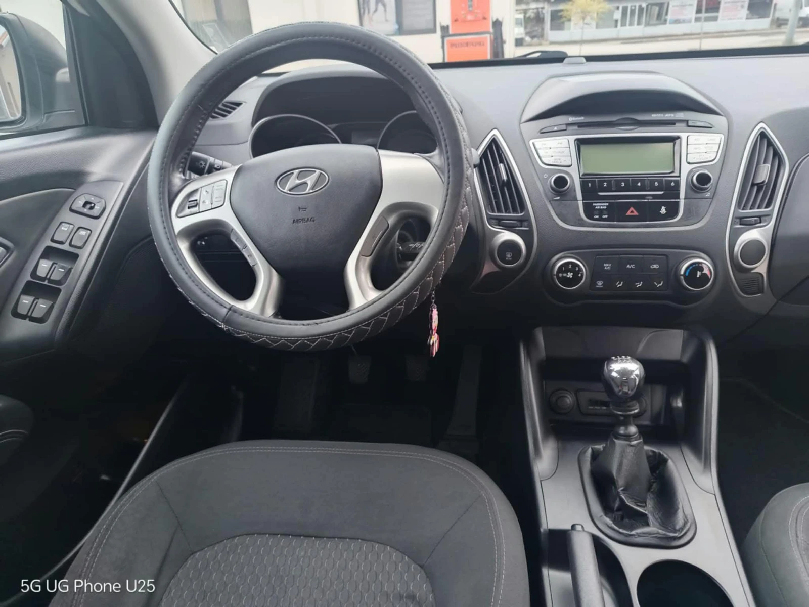 Hyundai IX35, снимка 16 - Автомобили и джипове - 56427157