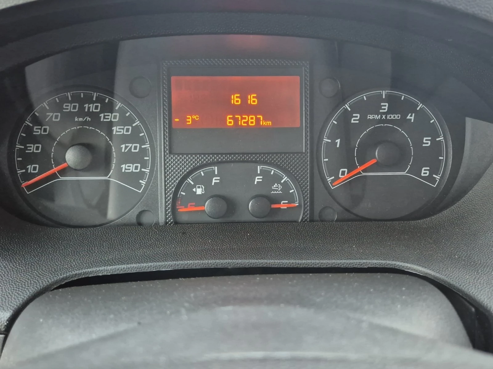 Citroen Jumper JUMPER FT 35+ L4H2 2.2 BlueHDI 140 BVM6 S&S E6.4 | Mobile.bg � ����������� 13