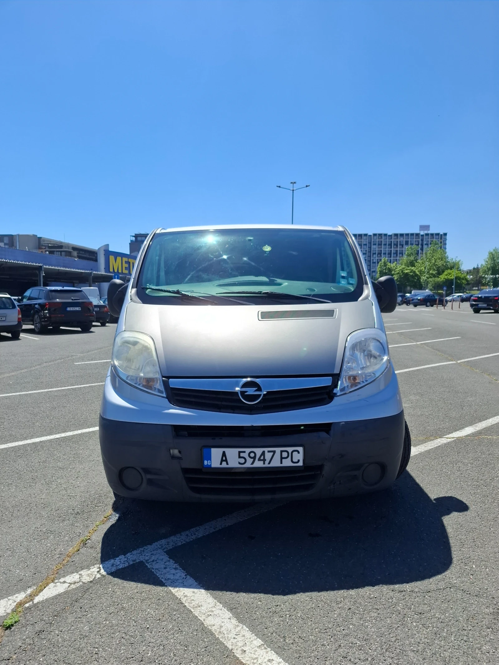 Opel Vivaro, снимка 2 - Бусове и автобуси - 54660535