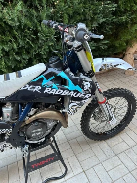 Husqvarna FC Husqvarba FC 450 2022 Като Нов, снимка 2