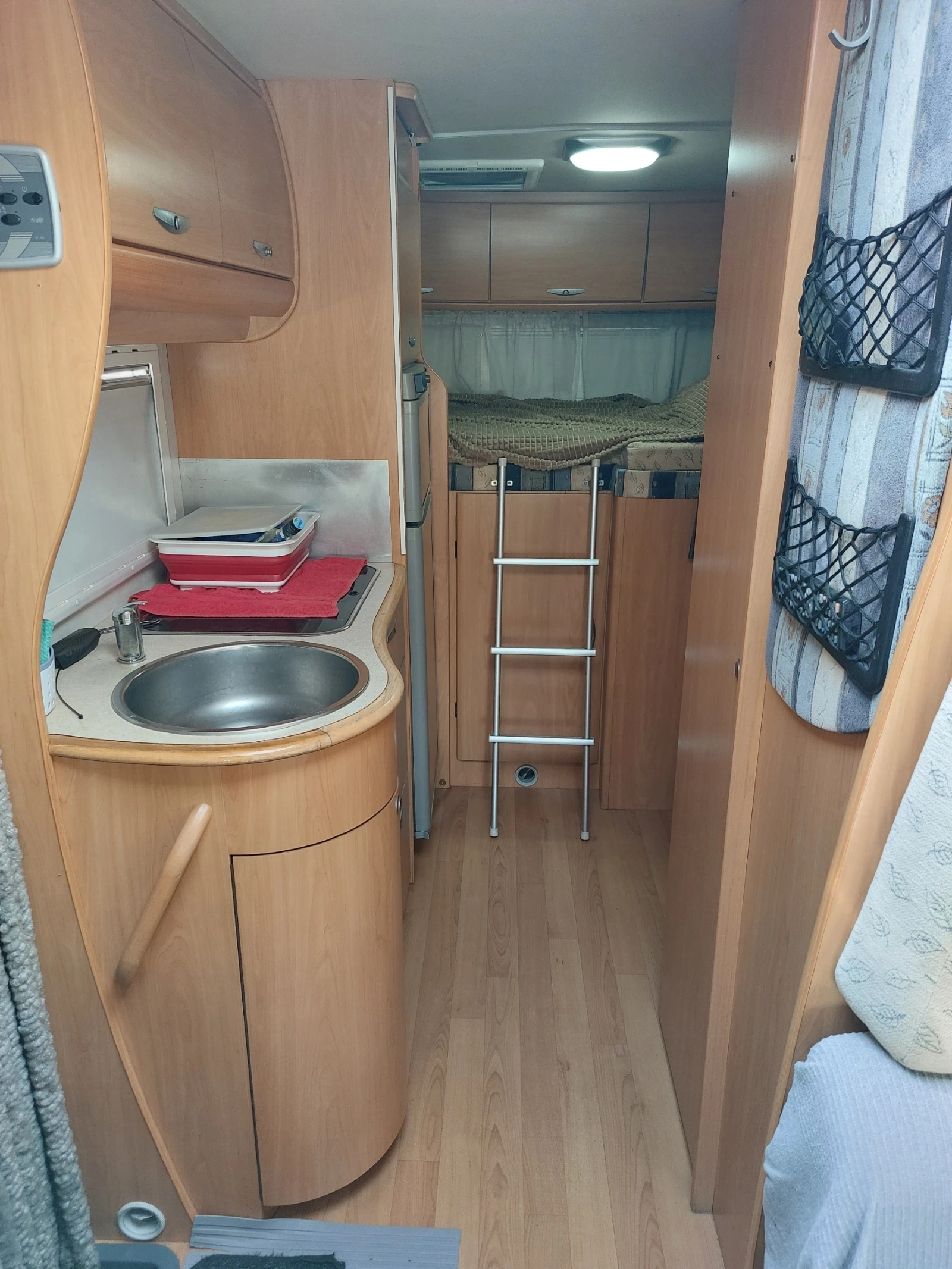 Кемпер Chausson Odyssee 92, снимка 8 - Каравани и кемпери - 54669080