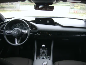 Mazda 3 2, 0 i, снимка 8