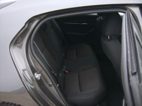 Mazda 3 2, 0 i, снимка 7