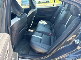 Toyota Camry * CVT AWD * CARFAX * ОПЦИЯ ЗА ФИНАНСИРАНЕ, снимка 5