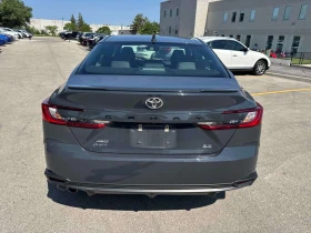 Toyota Camry * CVT AWD * CARFAX * ОПЦИЯ ЗА ФИНАНСИРАНЕ, снимка 14