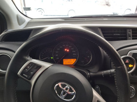 Toyota Yaris, снимка 1 - Автомобили и джипове - 44228098
