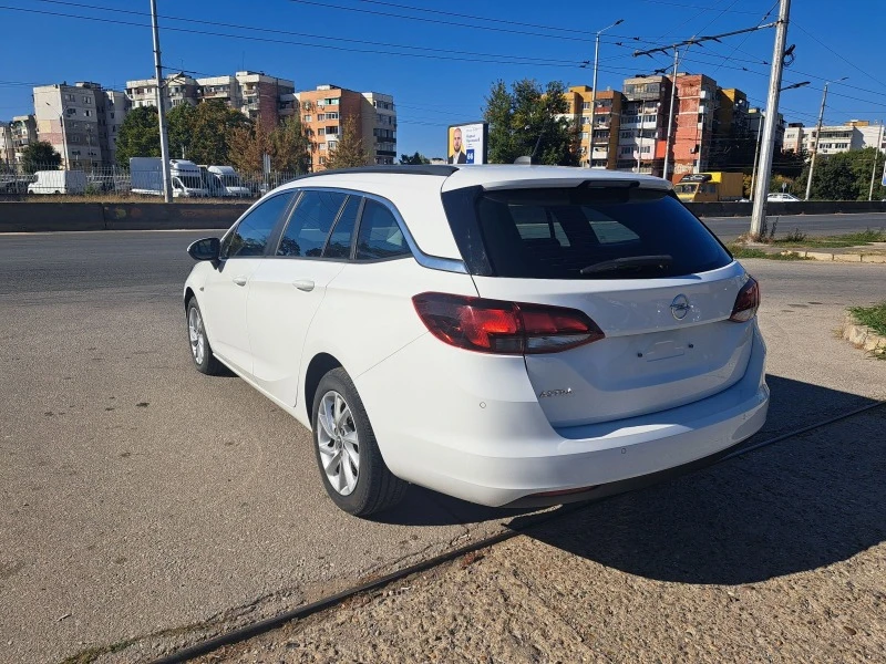 Opel Astra, снимка 4 - Автомобили и джипове - 42638566