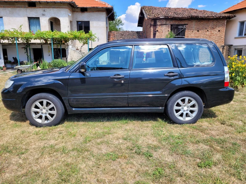 Subaru Forester, снимка 11 - Автомобили и джипове - 47111686