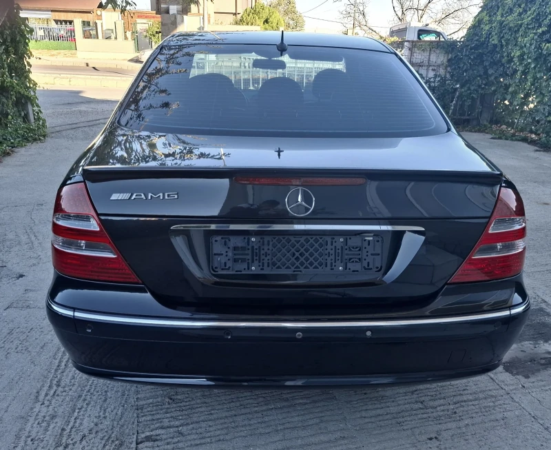 Mercedes-Benz E 200 Kompressor , снимка 12 - Автомобили и джипове - 47430417