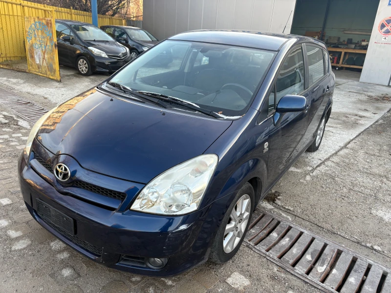 Toyota Corolla verso 2.0D4d/7места, снимка 1 - Автомобили и джипове - 48112240