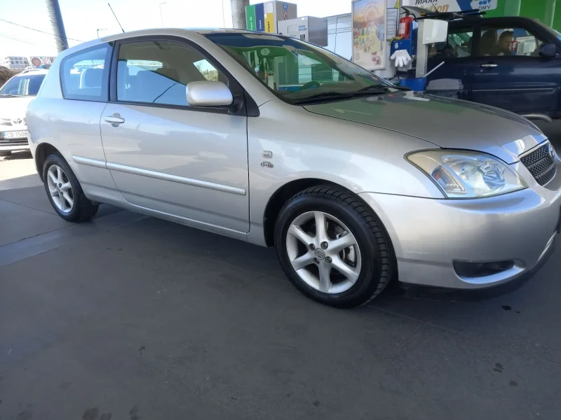 Toyota Corolla 2.0D4-D 116k.c., снимка 7 - Автомобили и джипове - 49605822