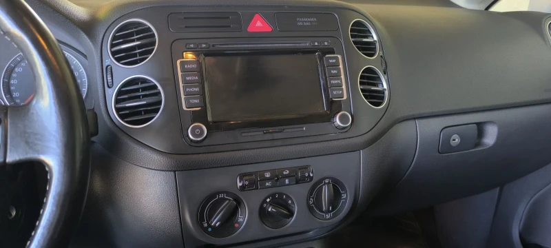 VW Golf Plus United, снимка 9 - Автомобили и джипове - 52033143