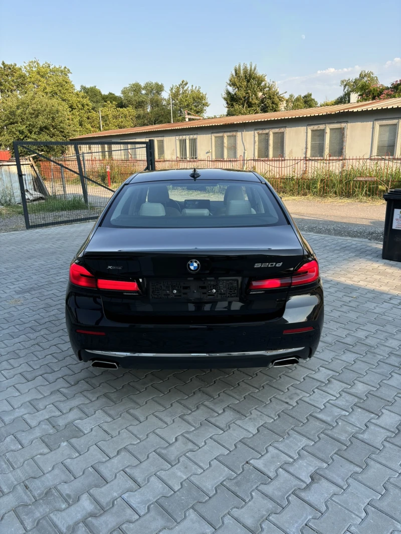 BMW 520 520xd LUXURY LINE, снимка 6 - Автомобили и джипове - 51019244
