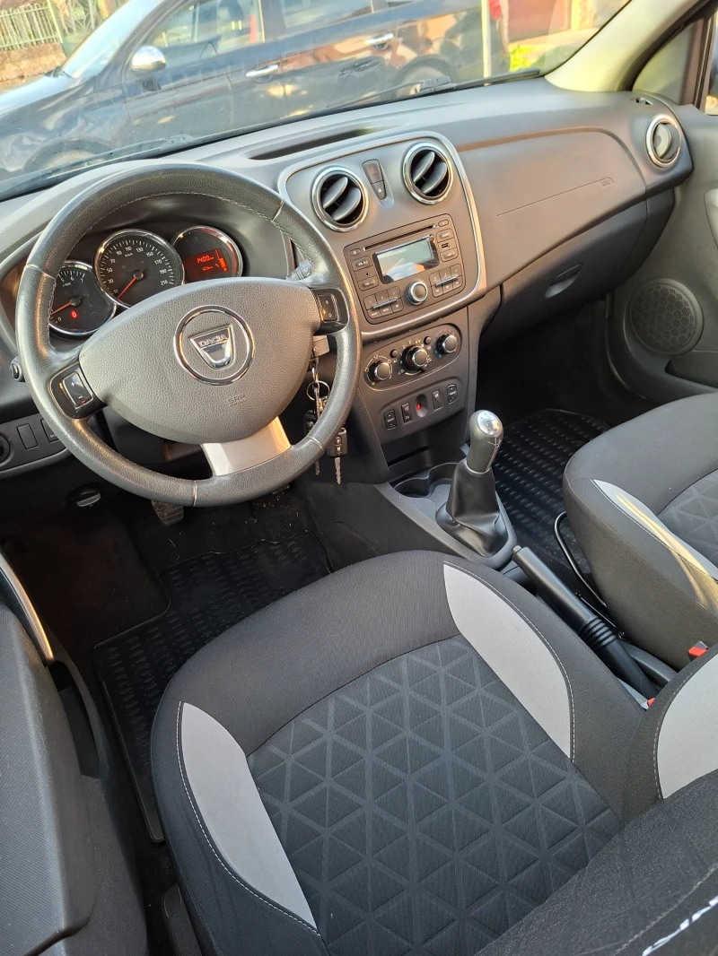 Dacia Sandero STEPWAY , снимка 9 - Автомобили и джипове - 52617328