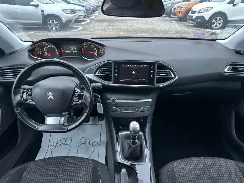 Peugeot 308 1.2i 2019G 80000km* * * NAVI* CAMERA* full evro6B, снимка 11 - Автомобили и джипове - 53204302