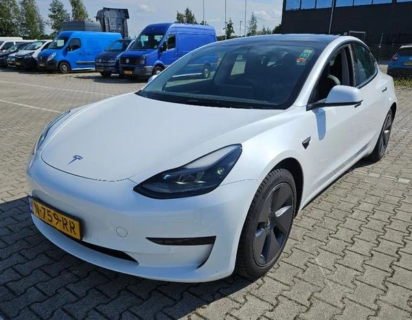 Tesla Model 3 Термопомпа, Гарнция , ЛФП - изображение 2