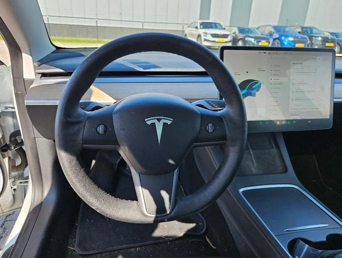 Tesla Model 3 Термопомпа, Гарнция , ЛФП - изображение 4