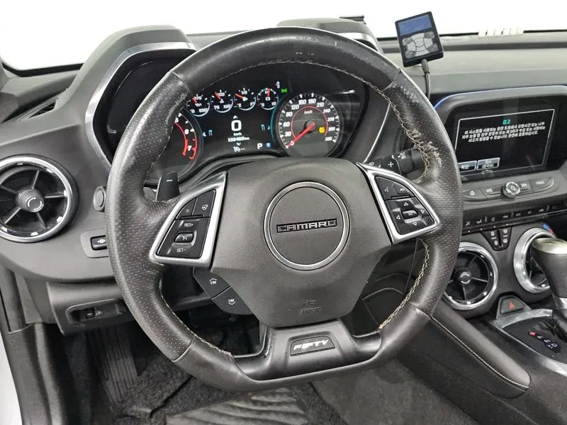 Chevrolet Camaro 6.2, снимка 11 - Автомобили и джипове - 53911893