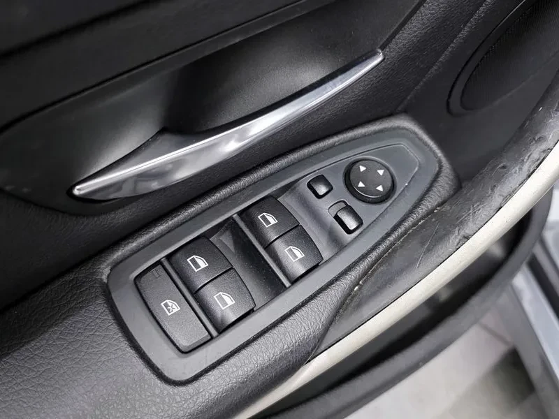 BMW 320 d, снимка 13 - Автомобили и джипове - 54589648