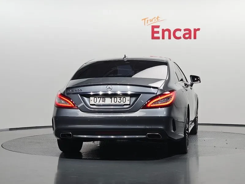 Mercedes-Benz CLS 400 W218 Amg Line, снимка 3 - Автомобили и джипове - 55940047