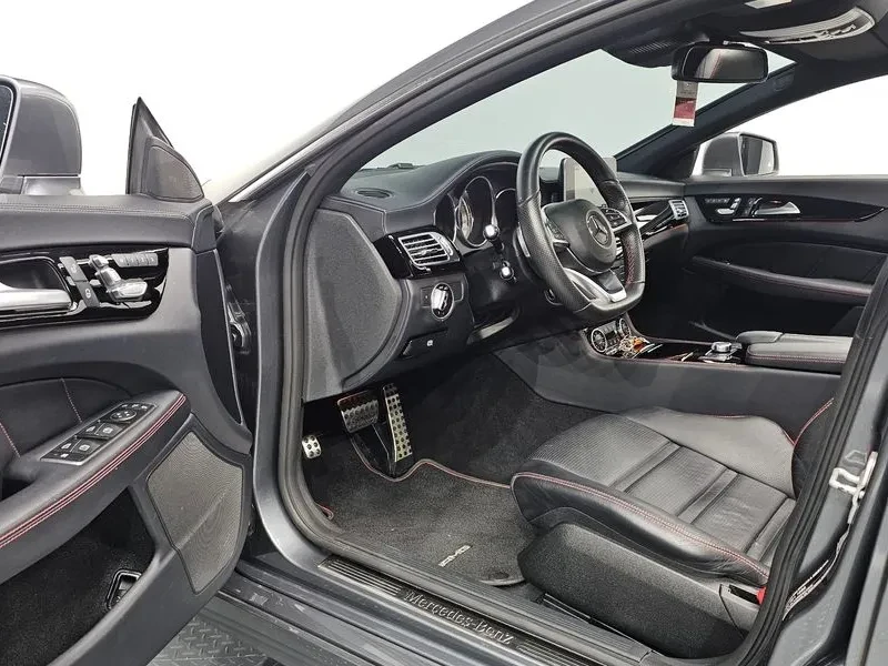 Mercedes-Benz CLS 400 W218 Amg Line, снимка 9 - Автомобили и джипове - 55940047