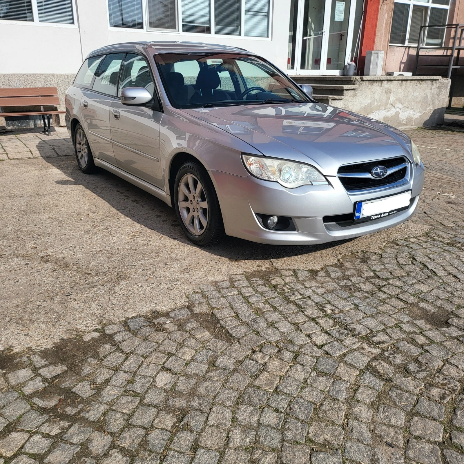 Subaru Legacy 2.0R - изображение 5