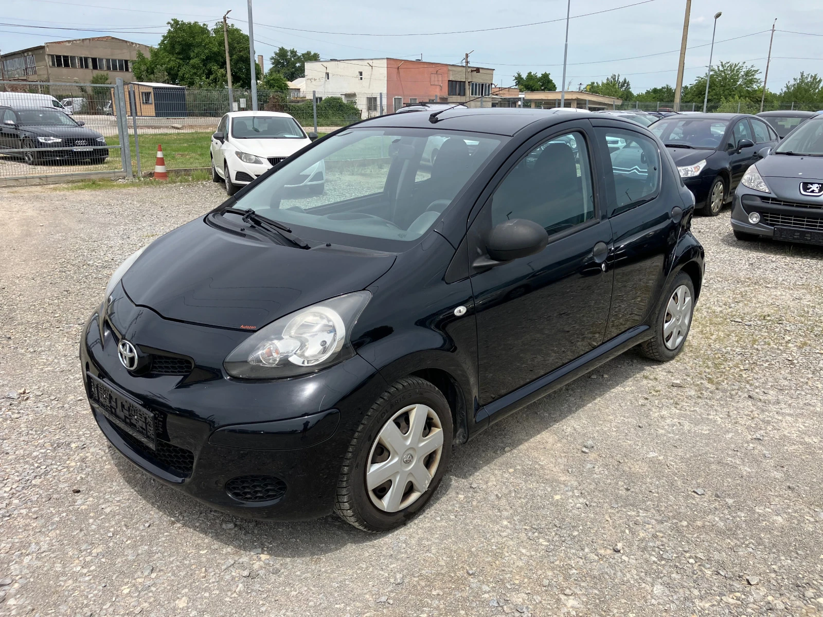 Toyota Aygo 1.0 VVT-i - изображение 2