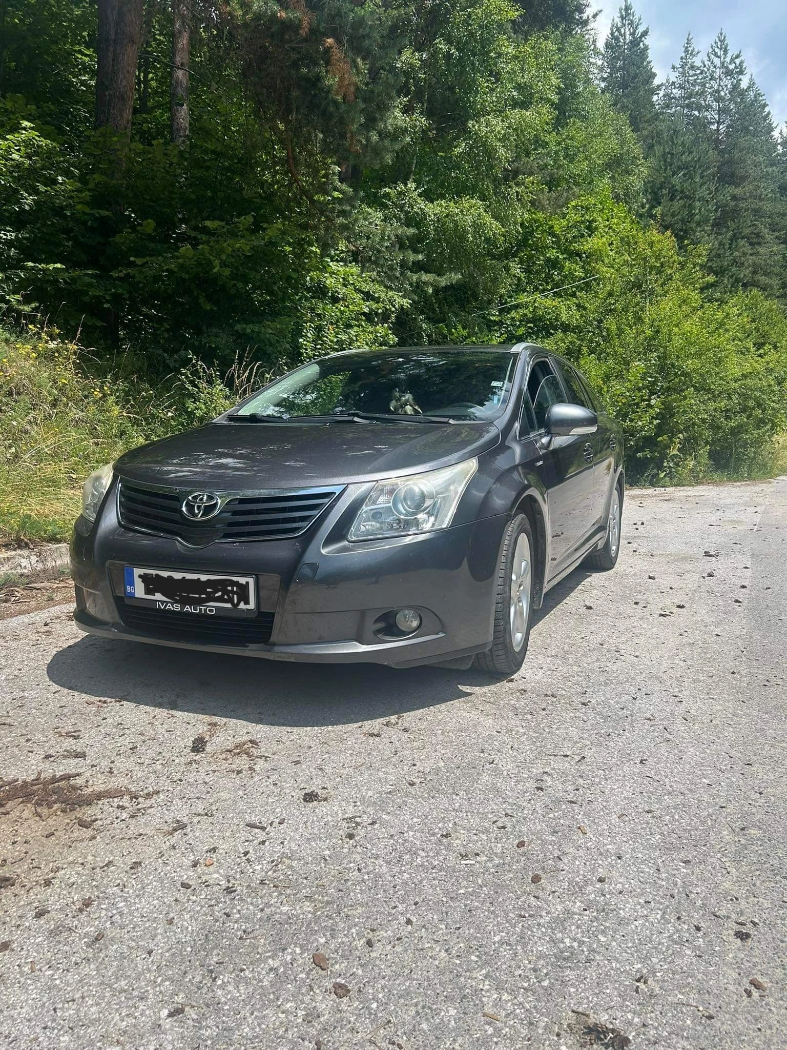 Toyota Avensis  - изображение 2