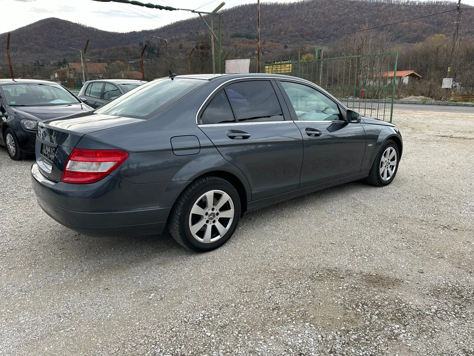 Mercedes-Benz C 220 C 220 CDI 170kc Автоматик - изображение 4