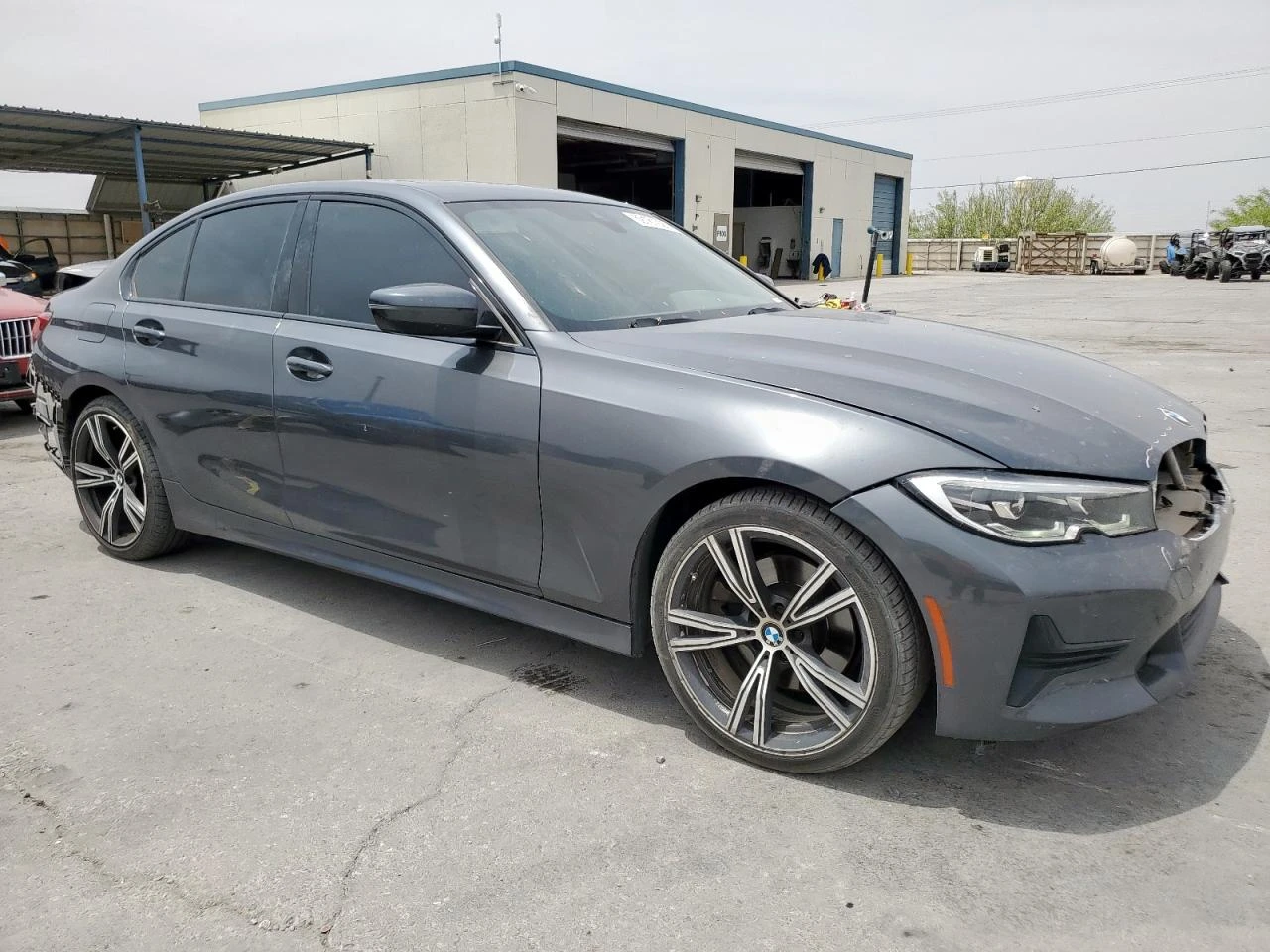 BMW 330  - изображение 3