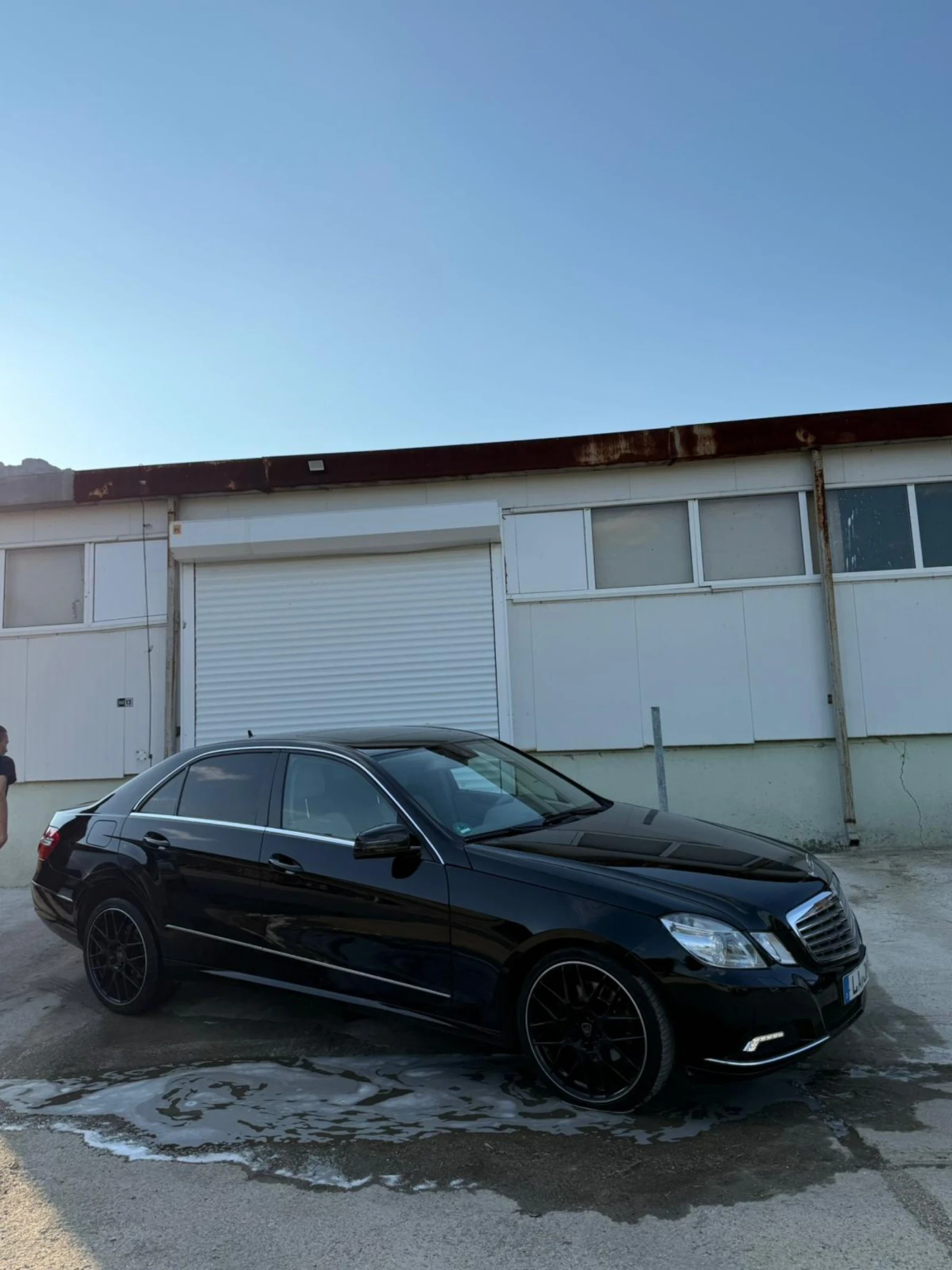 Mercedes-Benz E 350  - изображение 6
