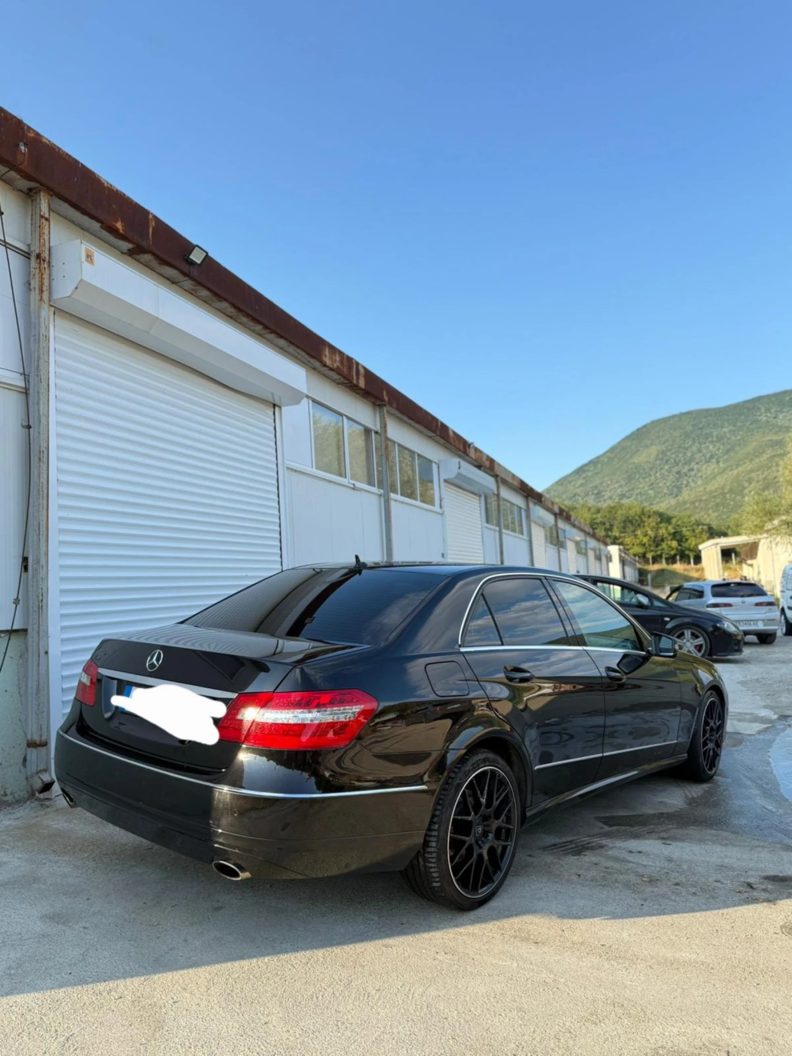 Mercedes-Benz E 350  - изображение 3
