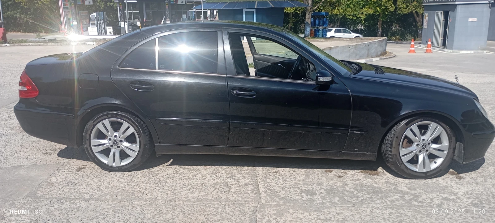 Mercedes-Benz E 270 2700 - изображение 8