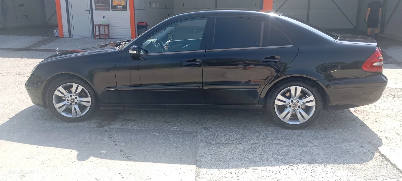 Mercedes-Benz E 270 2700 - изображение 10